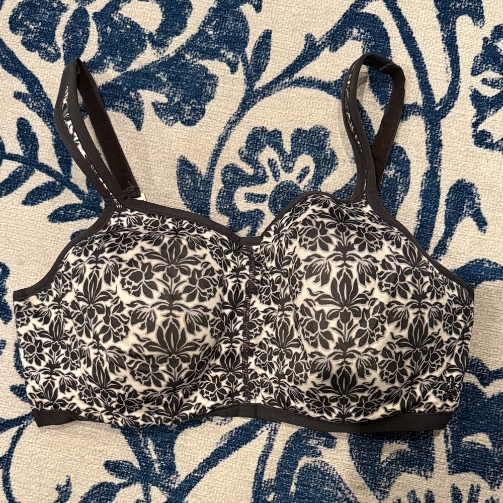 Natori Black and Cream Floral Sports Bra